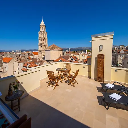 Terazza Grande In Diocletian Tower