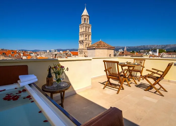 Terazza Grande In Diocletian Tower *