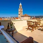 Terazza Grande In Diocletian Tower *