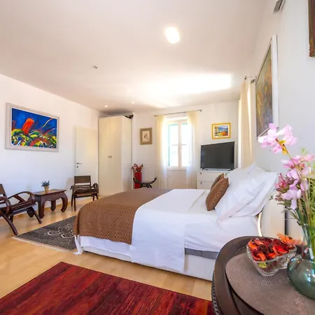 Terazza Grande In Diocletian Tower * 스플리트