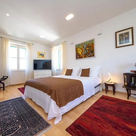 Terazza Grande In Diocletian Tower *