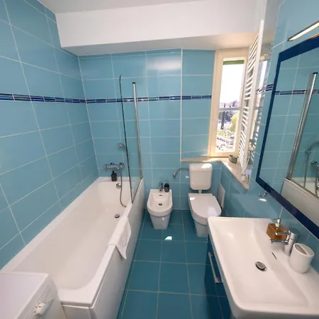 Terazza Grande In Diocletian Tower * Спліт