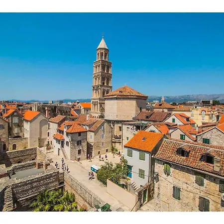 Terazza Grande In Diocletian Tower Apartment Split